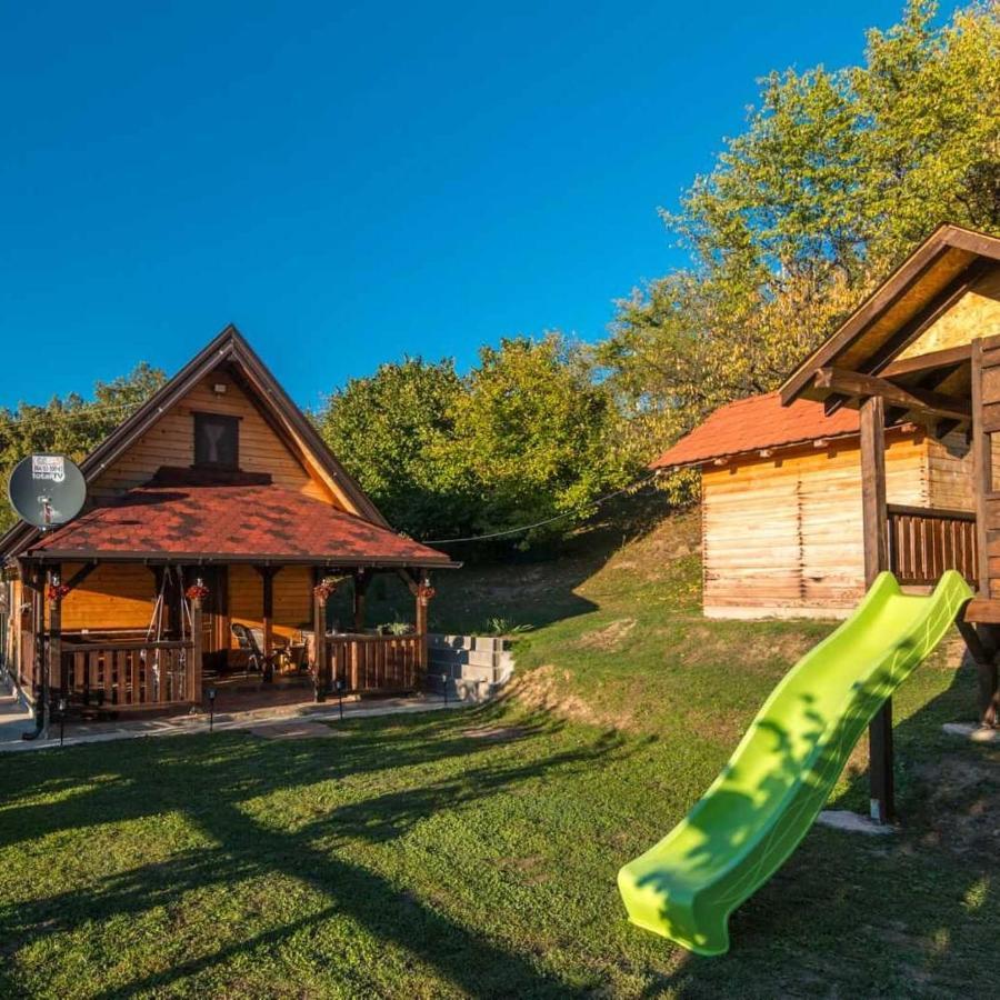 Brvnara Na Bregu Villa Bajina Basta Exterior photo